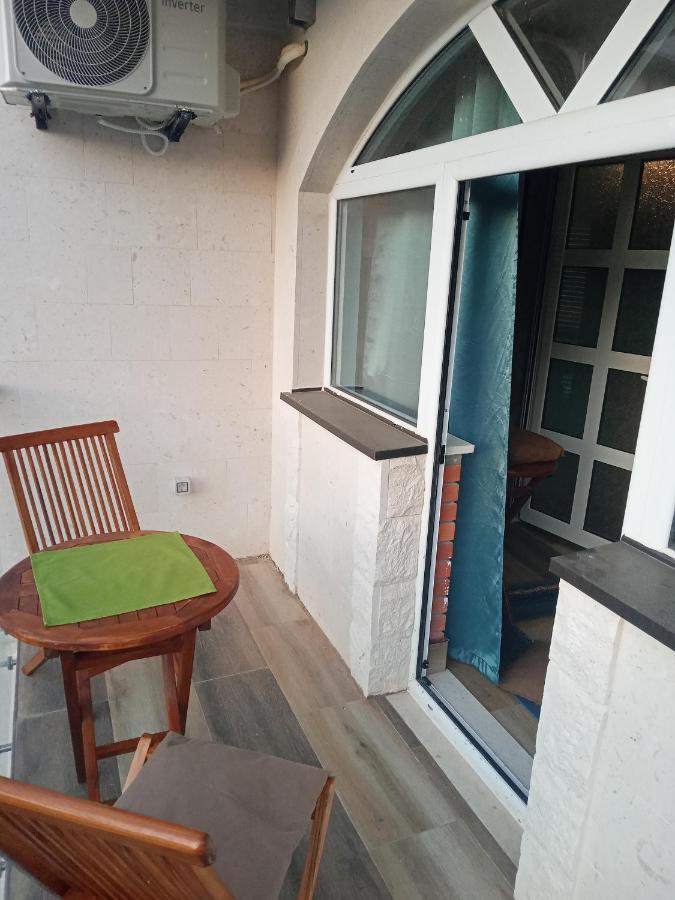 Apartments With Sea View In Prcanj Kotor Luaran gambar