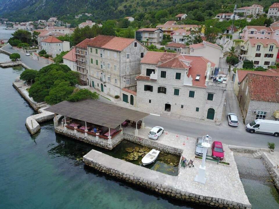 Apartments With Sea View In Prcanj Kotor Luaran gambar